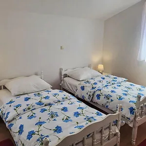 Apartment Ana - Big351 By Interhome